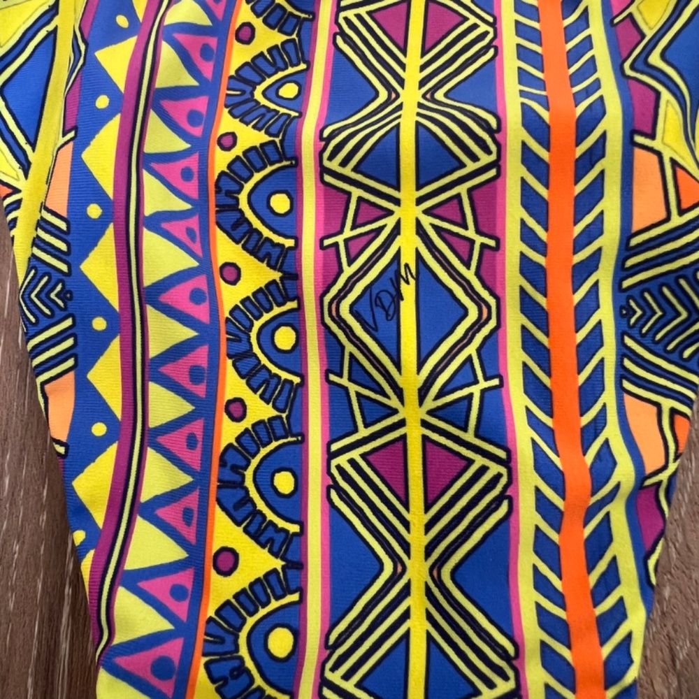 VDM The Label Ziggy Reversible Bikini in 80s Geo/Canary NWT - Picture 7 of 11